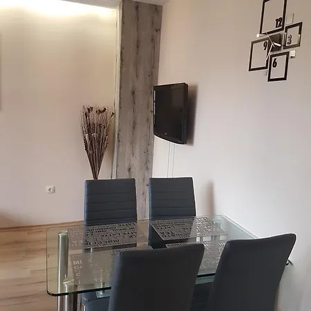 Appartamento Lazur Lounge In